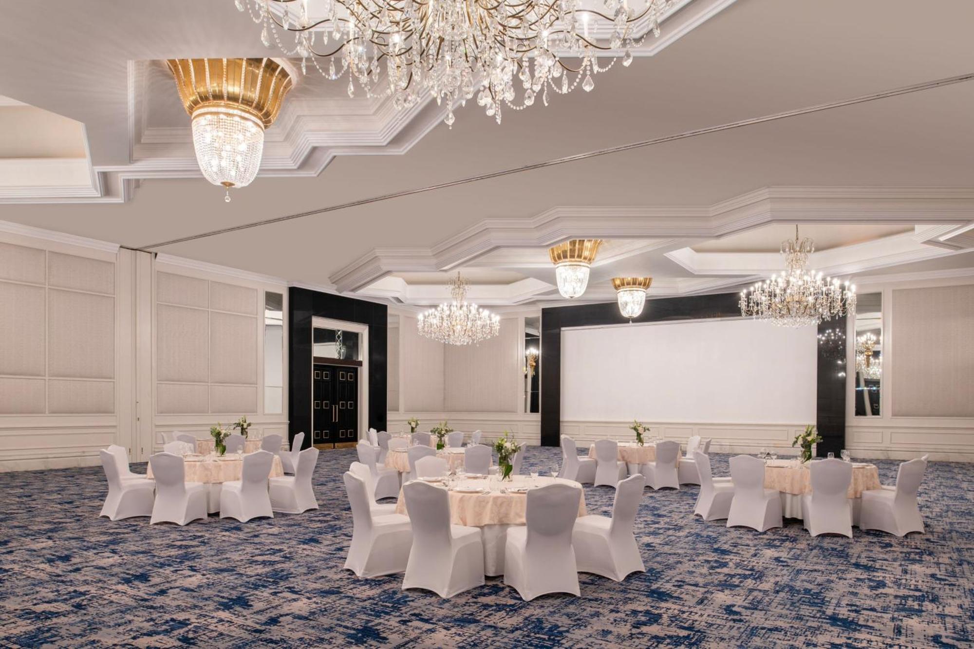 多哈丽思卡尔顿酒店 外观 照片 The ballroom